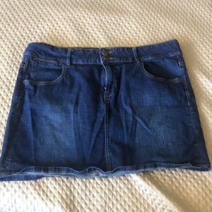 Old Navy 16 Denim Skirt